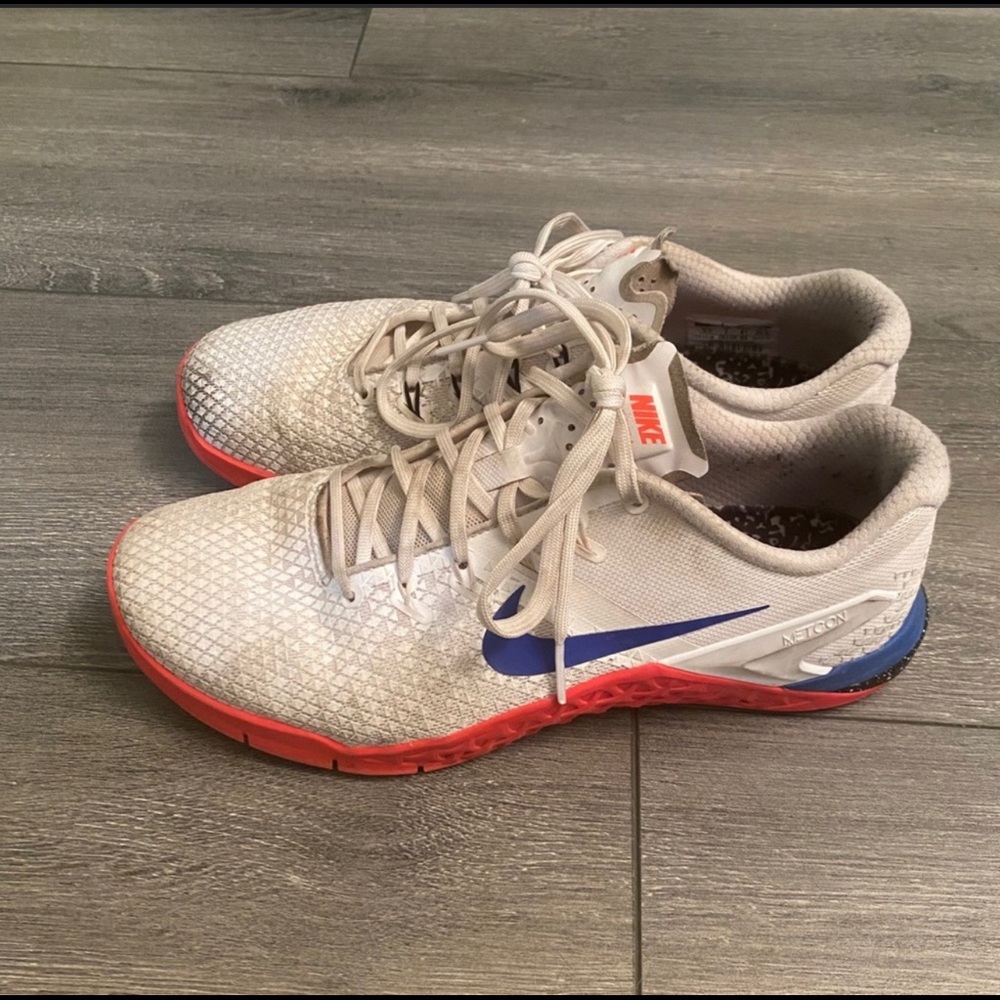 Women’s Metcons 9.5